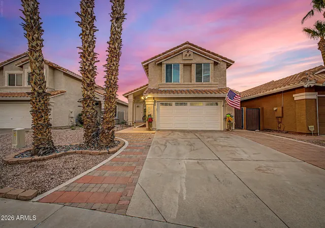 Photo 1 of Single family home for sale at 4064 E Woodland Dr, Phoenix, AZ 85048 | MLS# 7075475 | Listing updated on 2026-09-14