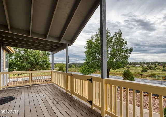 Photo 4 of Manufactured home for sale at 7054 Stagecoach Pass, Show Low, AZ 85901 | MLS# 7075404 | Listing updated on 2026-09-04