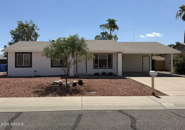 Photo 1 of Sale Pending at 3427 E Helena Dr, Phoenix, AZ 85032 | MLS# 7075413 | Listing updated on 2026-09-18
