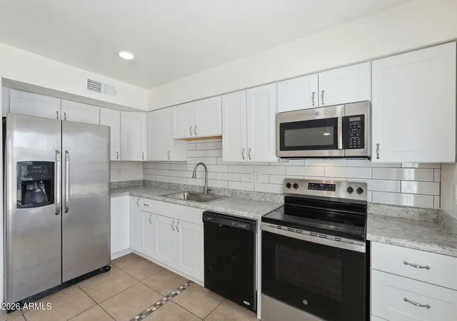 Photo 3 of Sale Pending at 3427 E Helena Dr, Phoenix, AZ 85032 | MLS# 7075413 | Listing updated on 2026-09-18