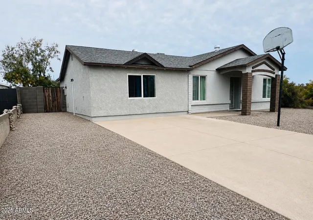 Photo 3 of Single family home for sale at 6930 W Lewis Ave, Phoenix, AZ 85035 | MLS# 7075447 | Listing updated on 2026-09-04