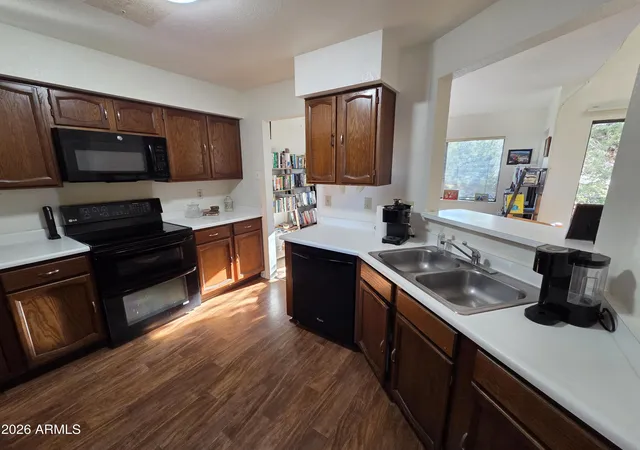 Photo 4 of Townhouse for sale at 1390 Vista Montana Rd #16, Sedona, AZ 86336 | MLS# 7085443 | Listing updated on 2026-09-26