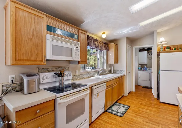 Photo 4 of Manufactured home for sale at 2175 Hashknife Dr, Overgaard, AZ 85933 | MLS# 7077132 | Listing updated on 2026-09-11