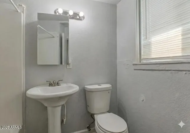 Photo 3 of Townhouse for sale at 2242 E Taylor St, Phoenix, AZ 85006 | MLS# 7075484 | Listing updated on 2026-09-03