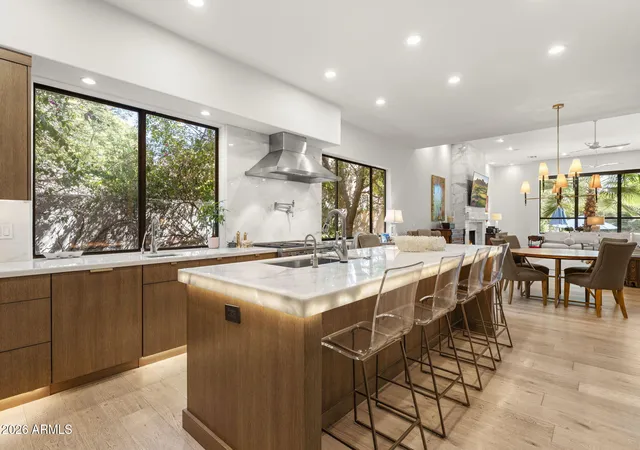 Photo 2 of Single family home for sale at 5209 N 63rd Place, Paradise Valley, AZ 85253 | MLS# 7079058 | Listing updated on 2026-09-12