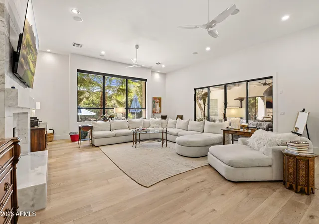 Photo 3 of Single family home for sale at 5209 N 63rd Place, Paradise Valley, AZ 85253 | MLS# 7079058 | Listing updated on 2026-09-12