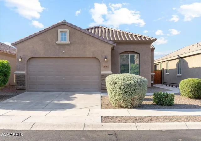 Single family home for sale at 6748 W Charter Oak Rd, Peoria, AZ 85381 | MLS# 7075549