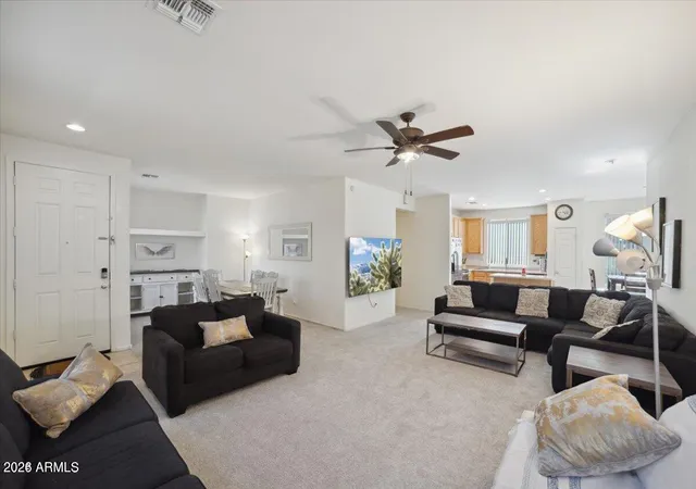 Photo 4 of Single family home for sale at 6748 W Charter Oak Rd, Peoria, AZ 85381 | MLS# 7075549 | Listing updated on 2026-09-07