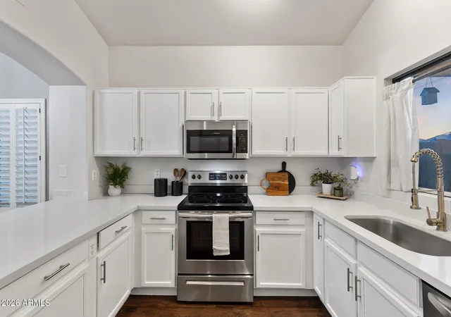 Photo 3 of Single family home for sale at 8814 W Shaw Butte Dr, Peoria, AZ 85345 | MLS# 7075685 | Listing updated on 2026-09-04