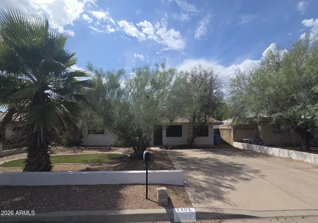 Single family home for sale at 1301 E Sahuaro Dr, Phoenix, AZ 85020 | MLS# 7076116