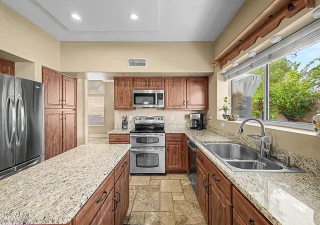 Photo 1 of Single family home for sale at 1522 E Beacon Dr, Gilbert, AZ 85234 | MLS# 7076148 | Listing updated on 2026-09-17