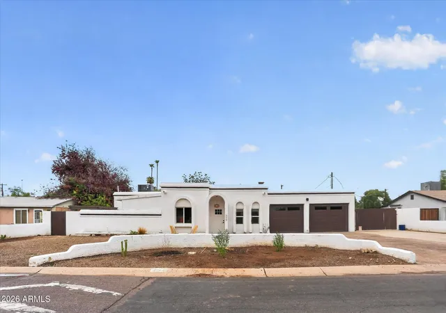 Photo 1 of Single family home for sale at 2334 W Augusta Ave, Phoenix, AZ 85021 | MLS# 7075691 | Listing updated on 2026-09-04