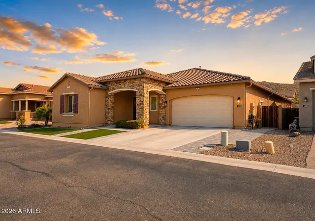 Photo 2 of Single family home for sale at 1419 E Gwen St, Phoenix, AZ 85042 | MLS# 7075632 | Listing updated on 2026-09-07