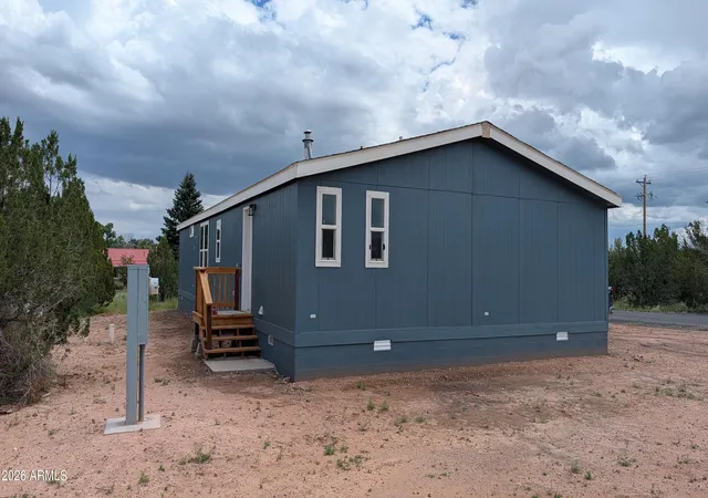 Photo 3 of Single family home for sale at 3 County Rd 5099 Ln, Concho, AZ 85924 | MLS# 7075629 | Listing updated on 2026-09-04