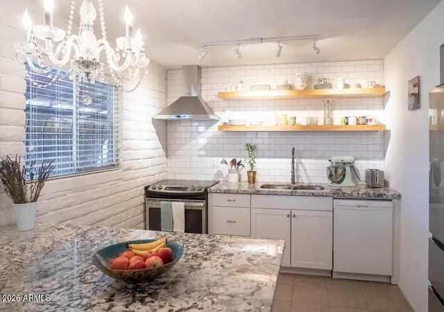 Photo 2 of Townhouse for sale at 6737 N 16th Street #8, Phoenix, AZ 85016 | MLS# 7075677 | Listing updated on 2026-09-04