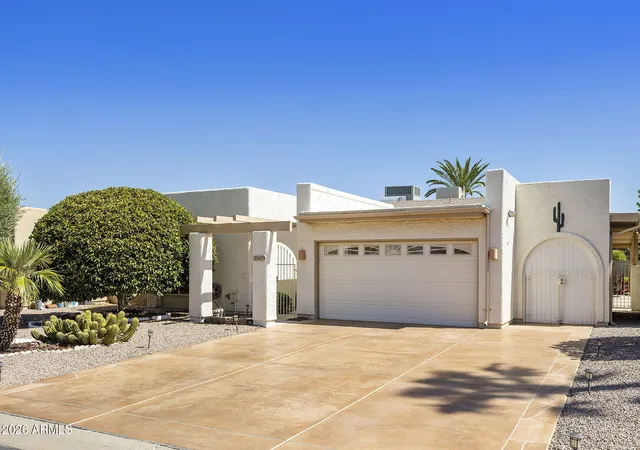 Photo 2 of Single family home for sale at 25829 S Howard Dr, Sun Lakes, AZ 85248 | MLS# 7075931 | Listing updated on 2026-09-06