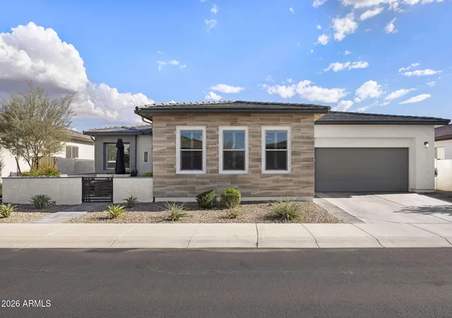 Photo 3 of Single family home for sale at 1237 W Cherrywood Dr, San Tan Valley, AZ 85140 | MLS# 7075741 | Listing updated on 2026-09-05