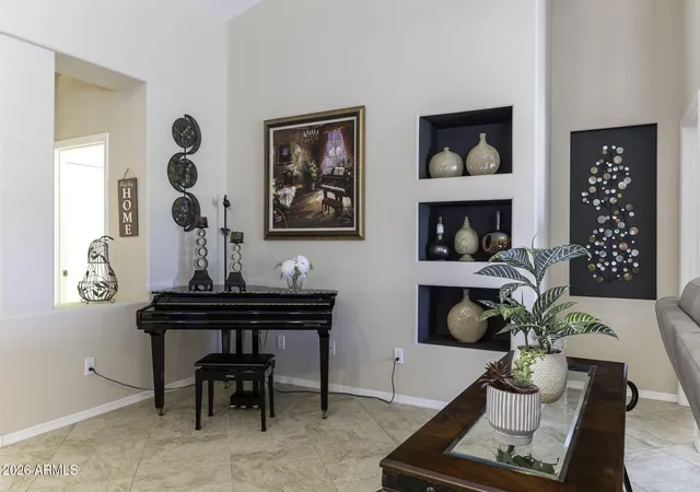 Photo 3 of Single family home for sale at 121 S Agua Fria Ln, Casa Grande, AZ 85194 | MLS# 7077396 | Listing updated on 2026-09-09