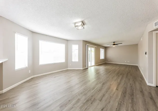 Photo 4 of Single family home for sale at 11317 N 92nd Avenue, Peoria, AZ 85345 | MLS# 7075854 | Listing updated on 2026-10-29