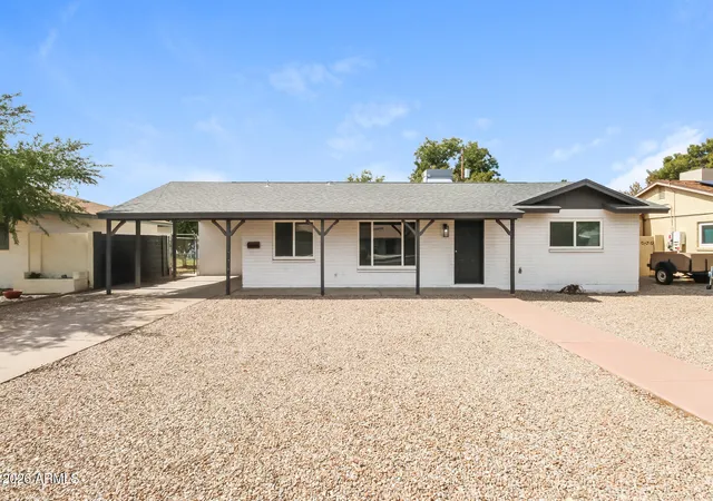 Photo 1 of Single family home for sale at 727 W Flint St, Chandler, AZ 85225 | MLS# 7075857 | Listing updated on 2026-09-22