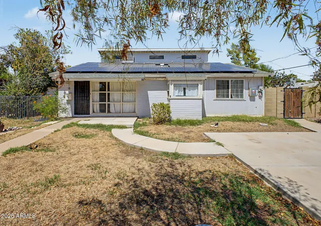 Photo 3 of Sale Pending at 410 W Parkway Blvd, Tempe, AZ 85281 | MLS# 7077655 | Listing updated on 2026-10-16