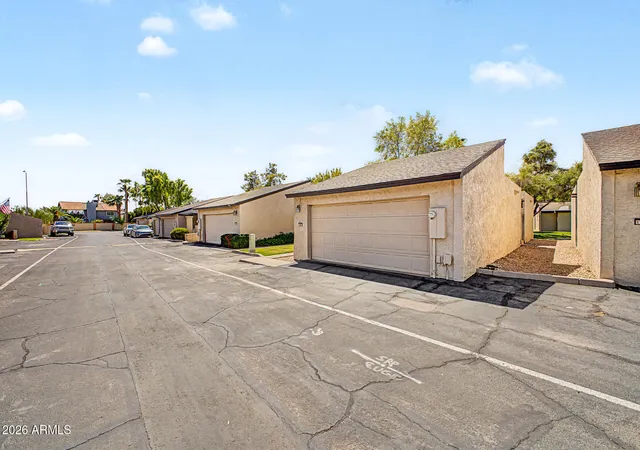 Photo 3 of Sale Pending at 2256 W Lindner Ave #27, Mesa, AZ 85202 | MLS# 7076304 | Listing updated on 2026-09-15