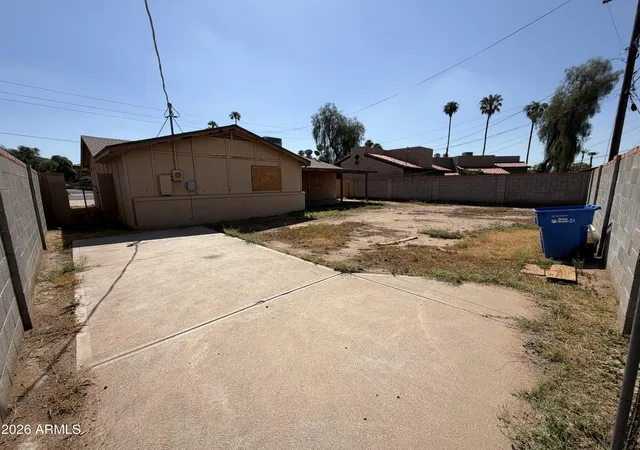 Photo 3 of Single family home for sale at 4336 N 24th Street, Phoenix, AZ 85016 | MLS# 7077751 | Listing updated on 2026-10-30