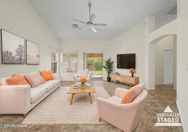 Photo 4 of Sale Pending at 8023 S 27th Way, Phoenix, AZ 85042 | MLS# 7076043 | Listing updated on 2026-09-14