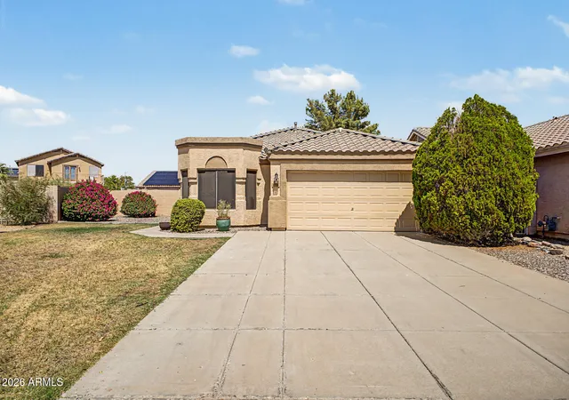 Photo 1 of Single family home for sale at 3706 W Tonopah Dr, Glendale, AZ 85308 | MLS# 7076138 | Listing updated on 2026-09-21