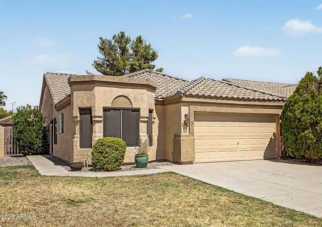 Photo 2 of Single family home for sale at 3706 W Tonopah Dr, Glendale, AZ 85308 | MLS# 7076138 | Listing updated on 2026-09-21