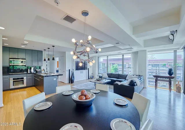 Photo 4 of House for sale at 7147 E Rancho Vista Dr #7004, Scottsdale, AZ 85251 | MLS# 7075749 | Listing updated on 2026-09-06