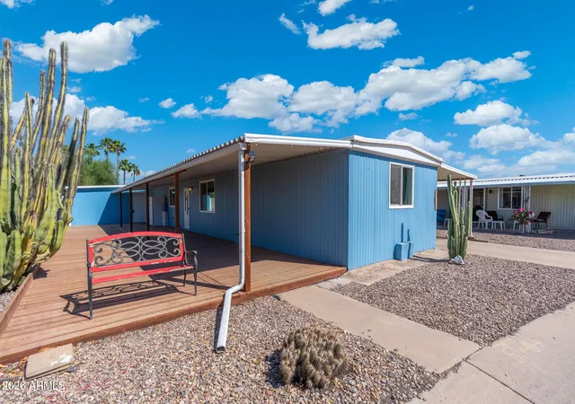 Photo 3 of Manufactured home for sale at 2100 N Trekell Rd #117, Casa Grande, AZ 85122 | MLS# 7075800 | Listing updated on 2026-09-18
