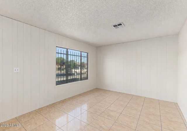 Photo 2 of Single family home for sale at 2228 N 47th Drive, Phoenix, AZ 85035 | MLS# 7076976 | Listing updated on 2026-09-16