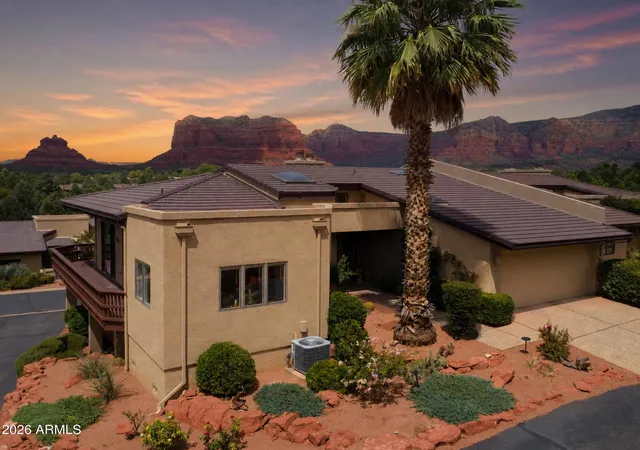 Photo 3 of Townhouse for sale at 237 Lookout Dr, Sedona, AZ 86351 | MLS# 7078047 | Listing updated on 2026-10-06