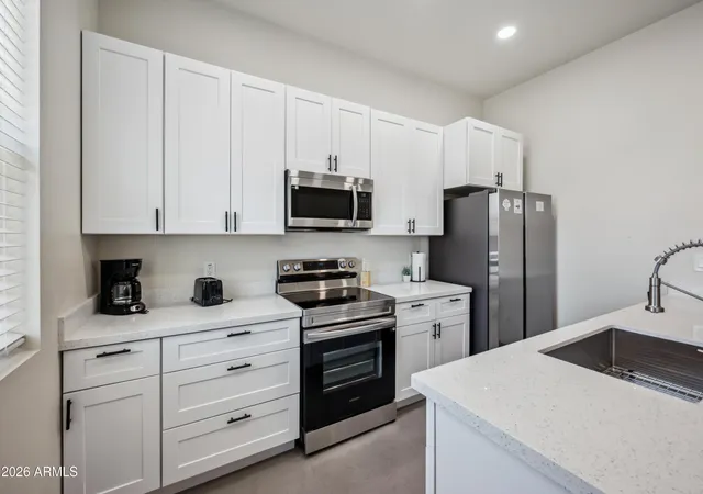 Photo 3 of Townhouse for sale at 4132 N 11th Street, Phoenix, AZ 85014 | MLS# 7079145 | Listing updated on 2026-09-14