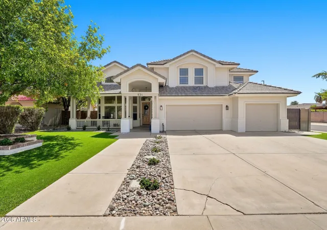 Photo 1 of Sale Pending at 931 E Encinas Ave, Gilbert, AZ 85234 | MLS# 7075918 | Listing updated on 2026-09-08
