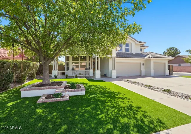 Photo 3 of Sale Pending at 931 E Encinas Ave, Gilbert, AZ 85234 | MLS# 7075918 | Listing updated on 2026-09-08