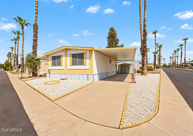 Manufactured home for sale at 7300 N 51st Avenue #E190, Glendale, AZ 85301 | MLS# 7076115