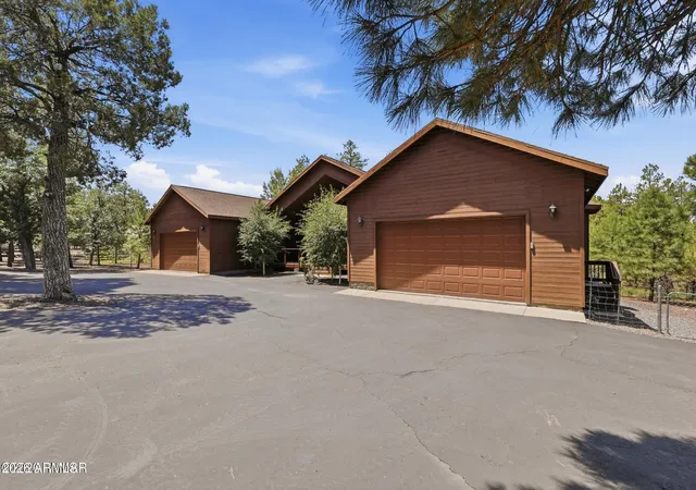 Photo 4 of Single family home for sale at 5370 High Dr, Lakeside, AZ 85929 | MLS# 7075959 | Listing updated on 2026-09-27