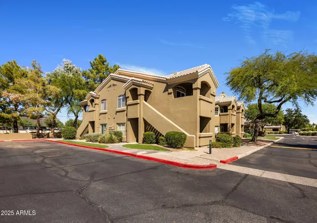 Photo 1 of House for sale at 5335 E Shea Blvd #2005, Scottsdale, AZ 85254 | MLS# 7077415 | Listing updated on 2026-09-08