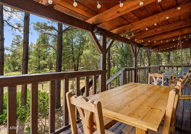 Photo 3 of Single family home for sale at 2926 Homestead Dr, Overgaard, AZ 85933 | MLS# 7075975 | Listing updated on 2026-10-05
