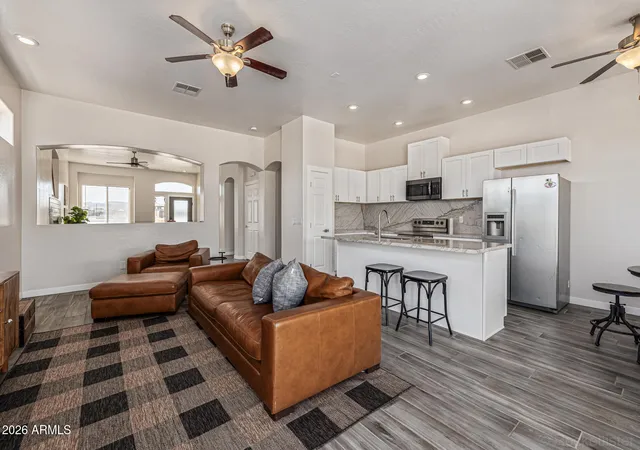 Photo 3 of Single family home for sale at 19218 E Hunt Hwy, Queen Creek, AZ 85142 | MLS# 7076219 | Listing updated on 2026-09-05
