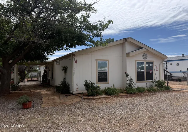 Photo 1 of Manufactured home for sale at 3827 S Ironwood Cir, Sierra Vista, AZ 85650 | MLS# 7076907 | Listing updated on 2026-09-08