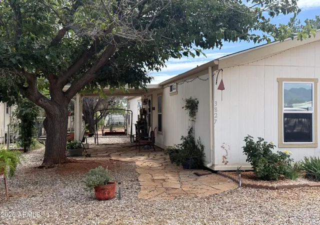 Photo 2 of Manufactured home for sale at 3827 S Ironwood Cir, Sierra Vista, AZ 85650 | MLS# 7076907 | Listing updated on 2026-09-08