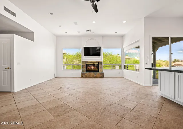 Photo 4 of Single family home for sale at 15848 E Jericho Dr, Fountain Hills, AZ 85268 | MLS# 7078162 | Listing updated on 2026-09-18