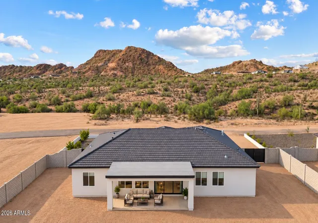 Photo 2 of Sale Pending at 1858 W Lucky Ln, Queen Creek, AZ 85144 | MLS# 7077629 | Listing updated on 2026-09-16