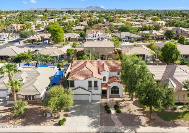 Photo 3 of Single family home for sale at 3127 E San Pedro Ct, Gilbert, AZ 85234 | MLS# 7077311 | Listing updated on 2026-09-15