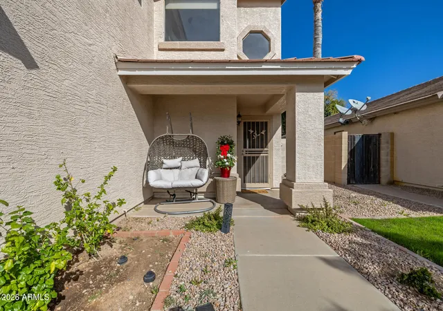 Photo 2 of Single family home for sale at 2222 E Arabian Dr, Gilbert, AZ 85296 | MLS# 7076085 | Listing updated on 2026-09-06