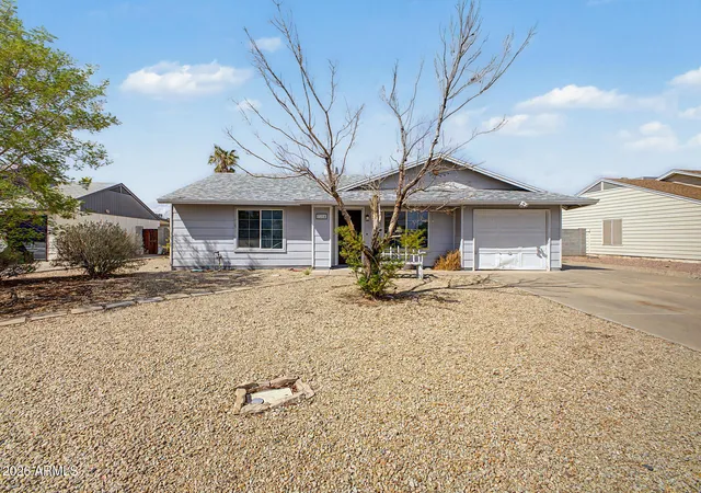 Photo 2 of Single family home for sale at 7214 W Desert Cvs Ave, Peoria, AZ 85345 | MLS# 7076439 | Listing updated on 2026-10-09