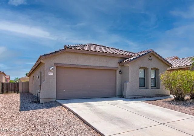 Photo 2 of Single family home for sale at 661 W Vekol Ct, Casa Grande, AZ 85122 | MLS# 7077536 | Listing updated on 2026-09-20